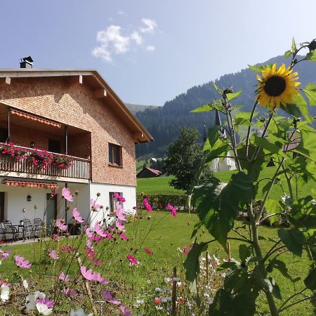 Ferienwohnung Anton Kuenzler Riezlern Exterior foto