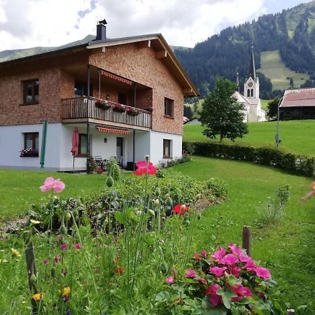 Ferienwohnung Anton Kuenzler Riezlern Exterior foto