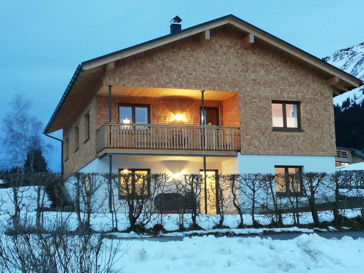 Ferienwohnung Anton Kuenzler Riezlern Exterior foto
